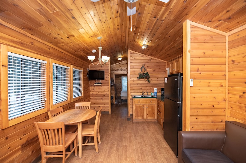 Cindy Bear™ Cottage-6